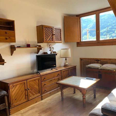 Bpirineos-Remune Benasque Buitenkant foto